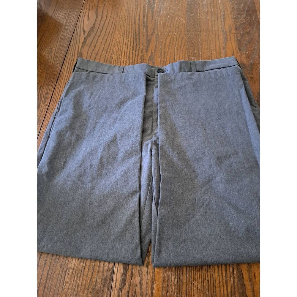 38x30 Croft & Barrow Grey Easy Care Classic Fit Flat Front Dress Casual Pants - Picture 3 of 4